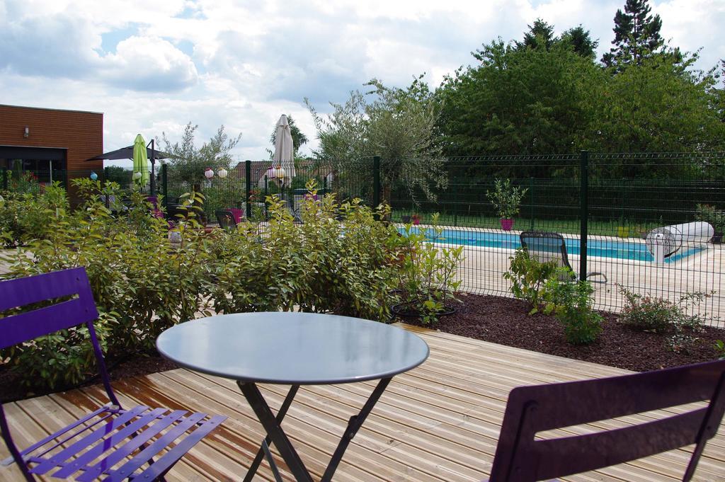 Les Abris Du Chateau Mer Exterior photo
